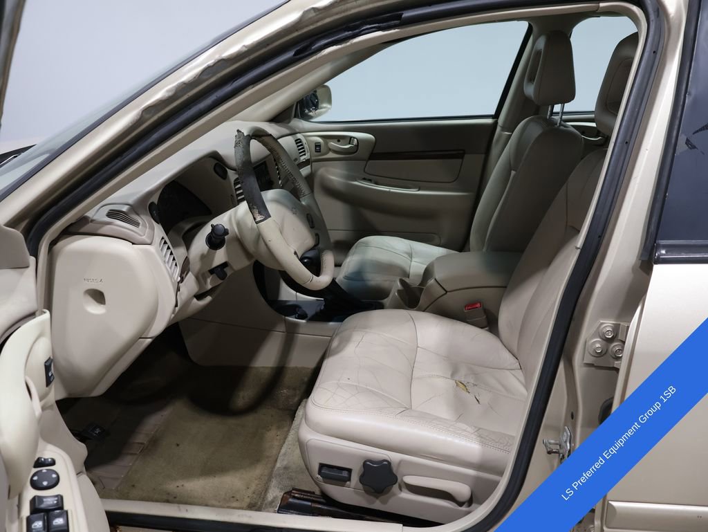 Used 2005 Chevrolet Impala LT w/ Preferred Equipment Group FWD image 2