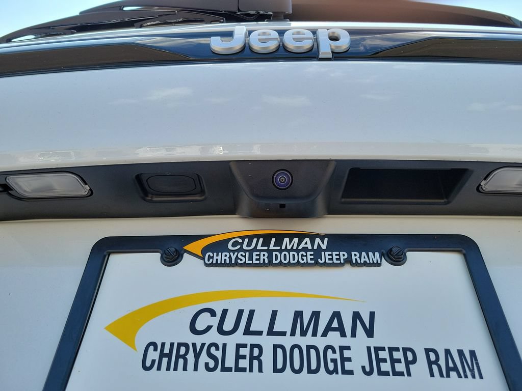 New 2026 Jeep Grand Cherokee Laredo RWD image 32