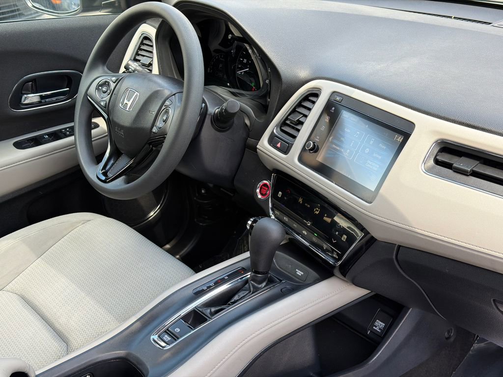 Used 2019 Honda HR-V EX image 10