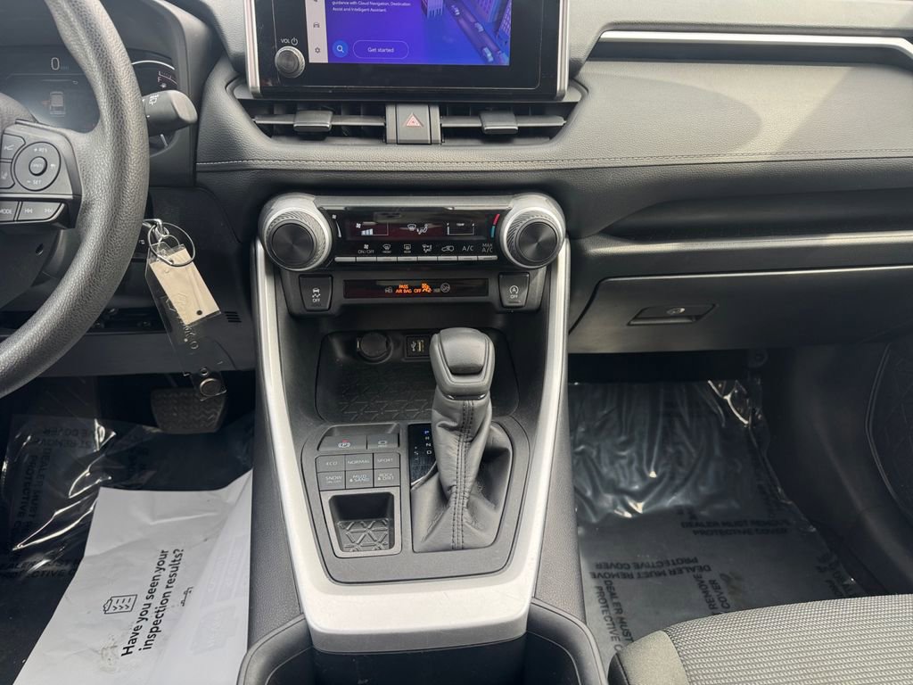 Used 2024 Toyota RAV4 LE image 11