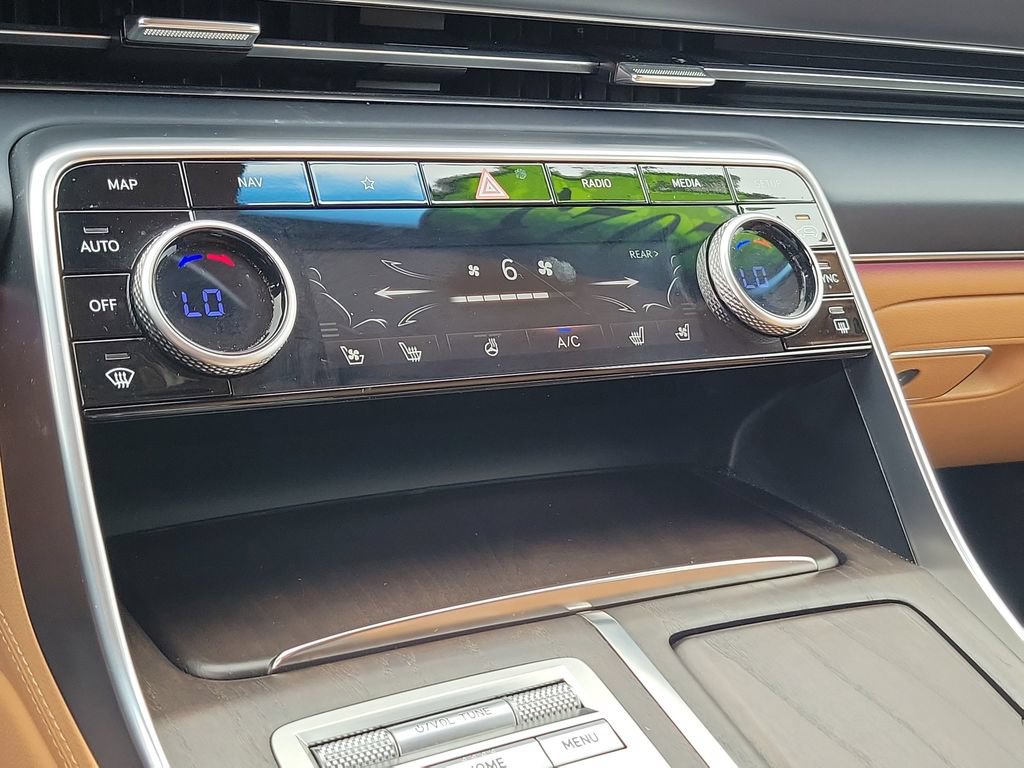 Certified 2023 Genesis GV80 2.5T w/ Prestige Package AWD/4WD image 32