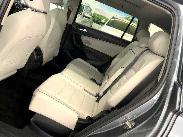 Used 2019 Volkswagen Tiguan SEL Premium image 14