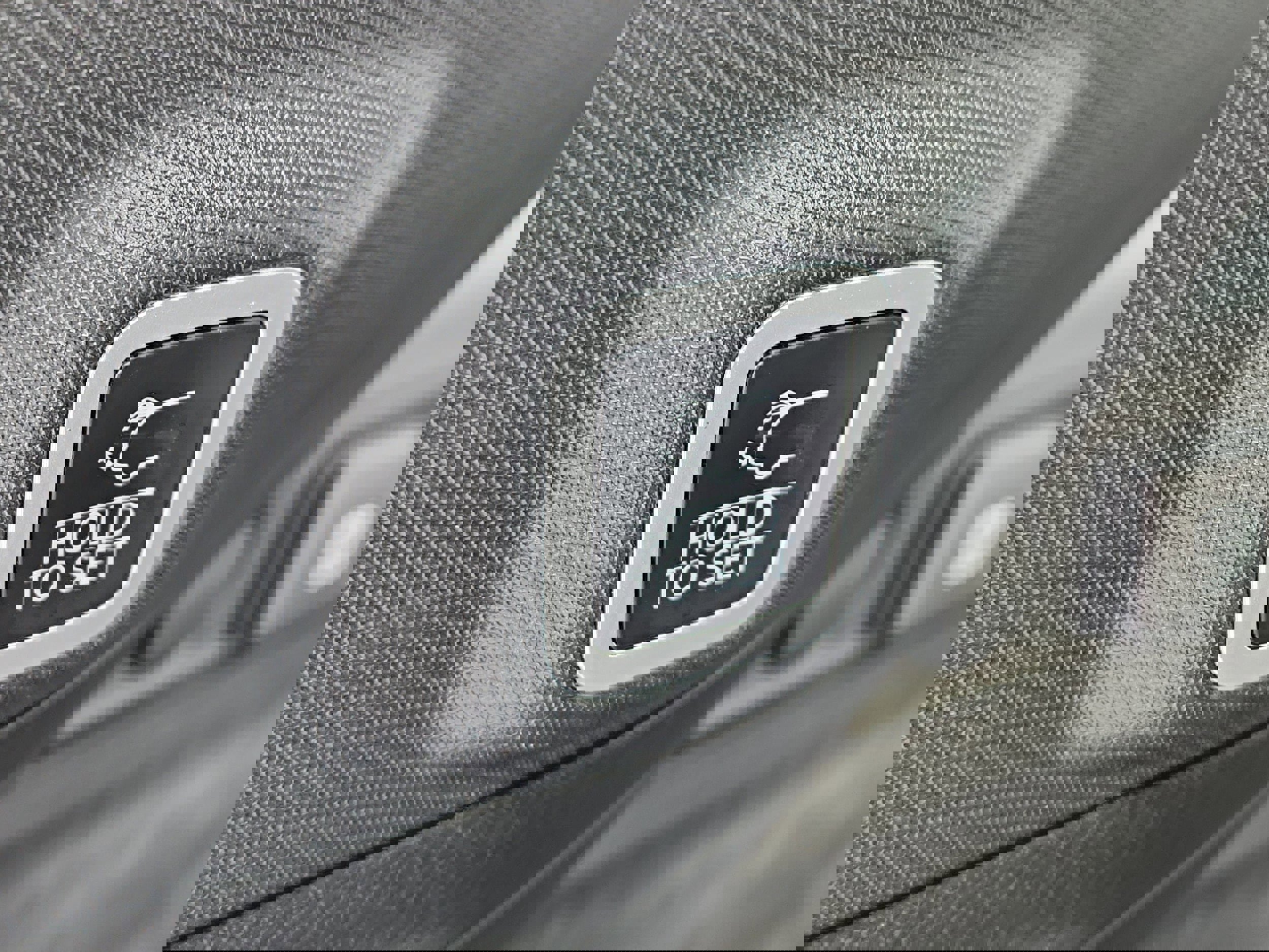 Used 2024 Jeep Grand Cherokee Overland image 30