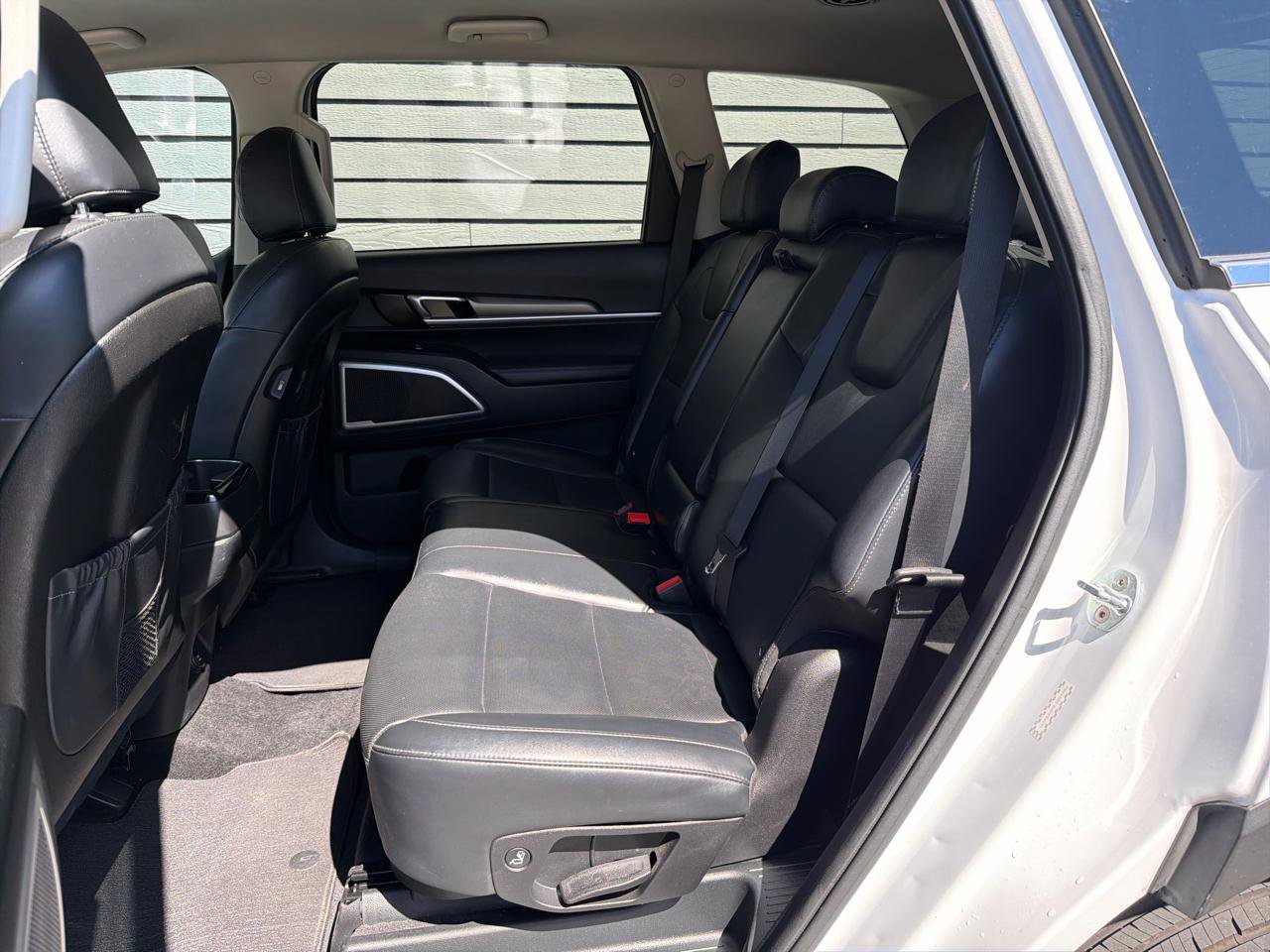 Used 2020 Kia Telluride LX FWD image 27