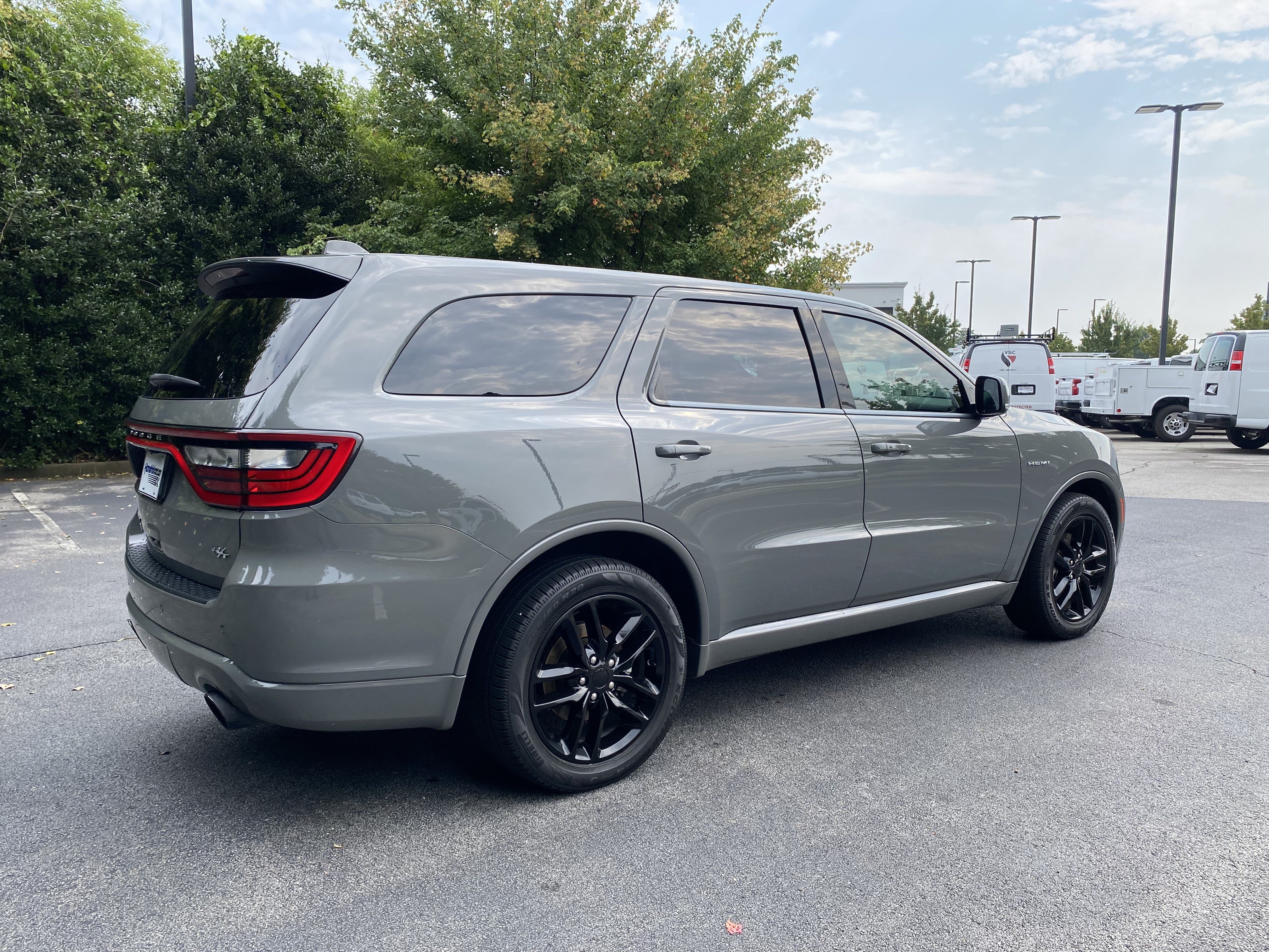 Used 2022 Dodge Durango R/T AWD/4WD image 9