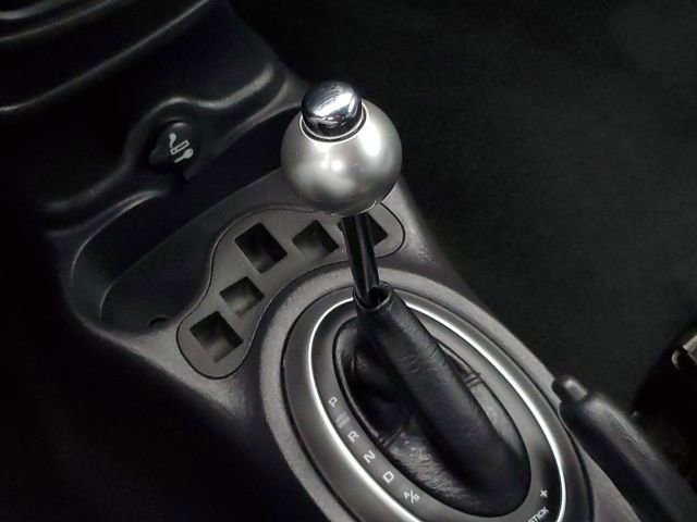 Used 2005 Chrysler PT Cruiser GT image 23