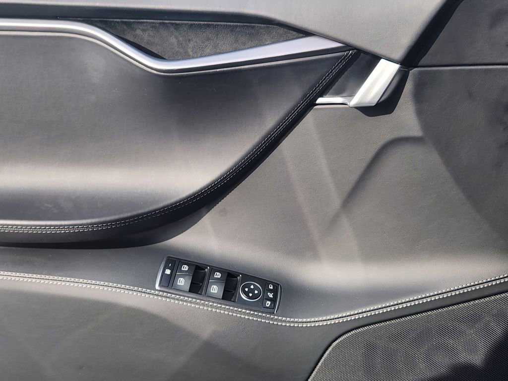 Used 2021 Tesla Model S Long Range image 16