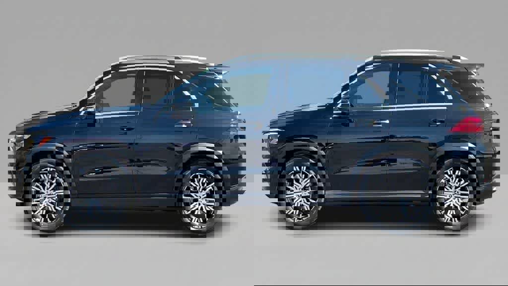 Used 2026 Mercedes-Benz GLE 350 4MATIC image 3