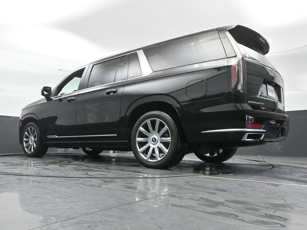 Used 2024 Cadillac Escalade ESV Premium Luxury Platinum image 49