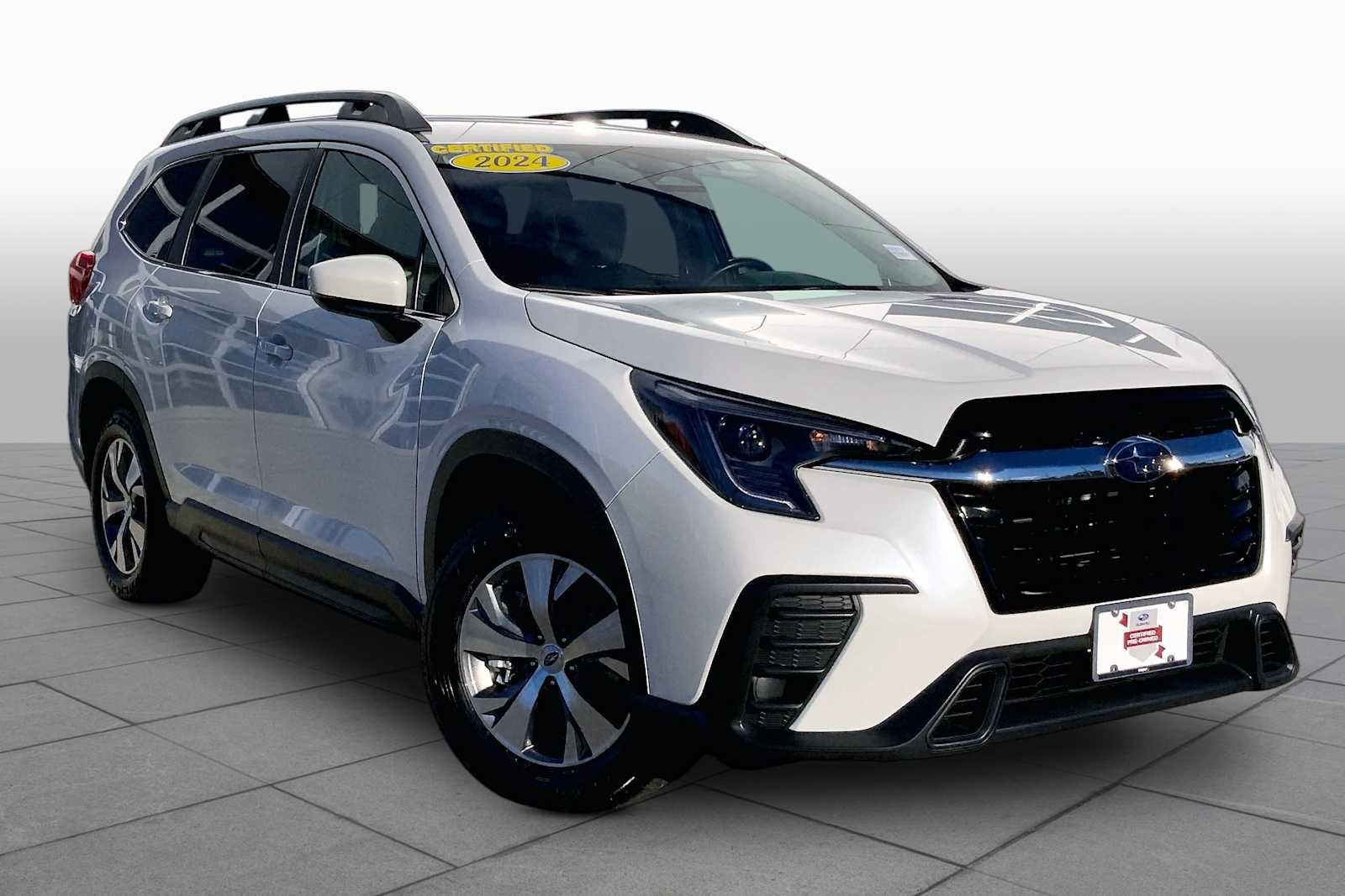 Used 2024 Subaru Ascent Premium w/ Convenience Package AWD/4WD image 3