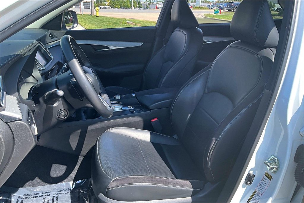 Certified 2023 INFINITI QX50 Sensory AWD/4WD image 15