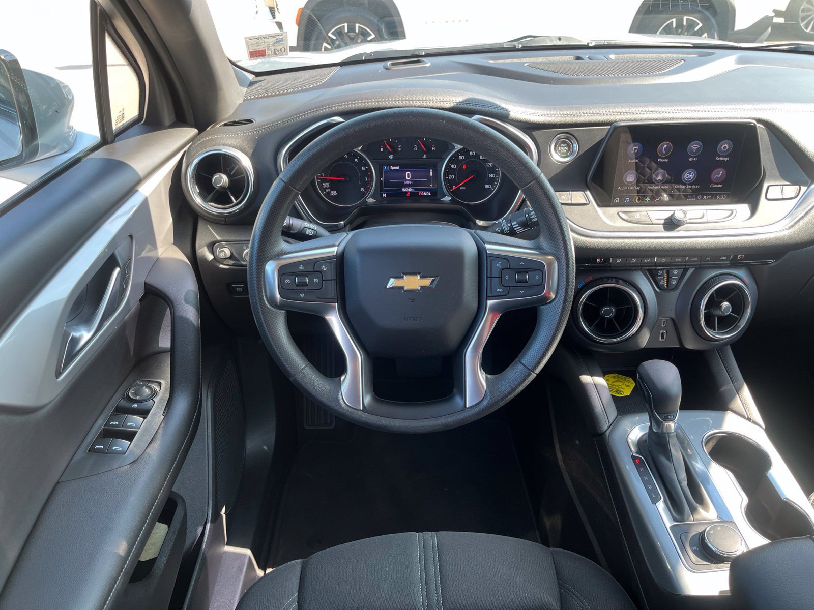 Used 2022 Chevrolet Blazer LT FWD image 11