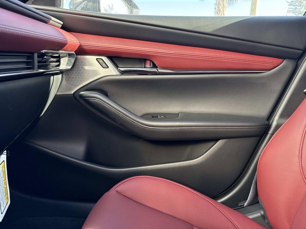 New 2026 MAZDA MAZDA3 2.5 S Hatchback w/ Premium Pkg image 30