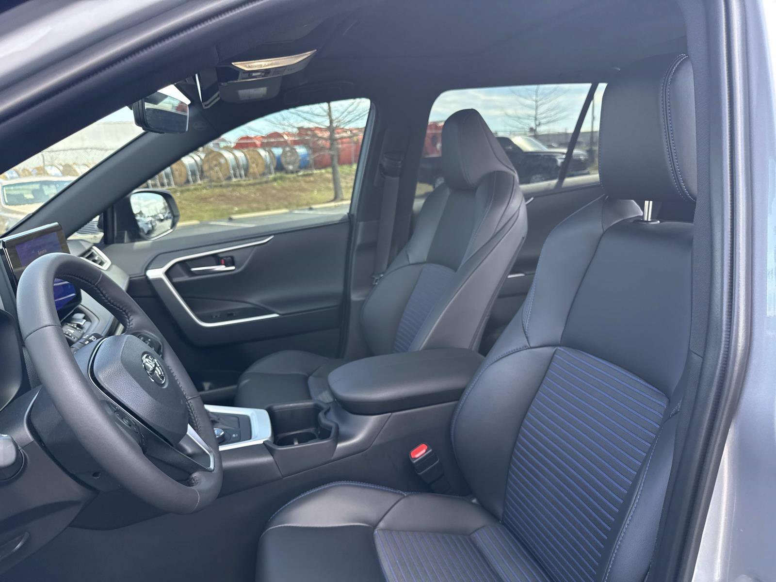 Used 2024 Toyota RAV4 XSE image 21