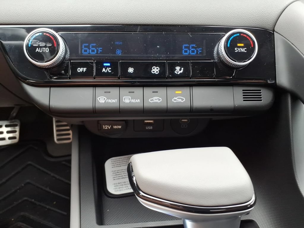 New 2026 Hyundai Elantra Sport w/ Cargo Package FWD image 20