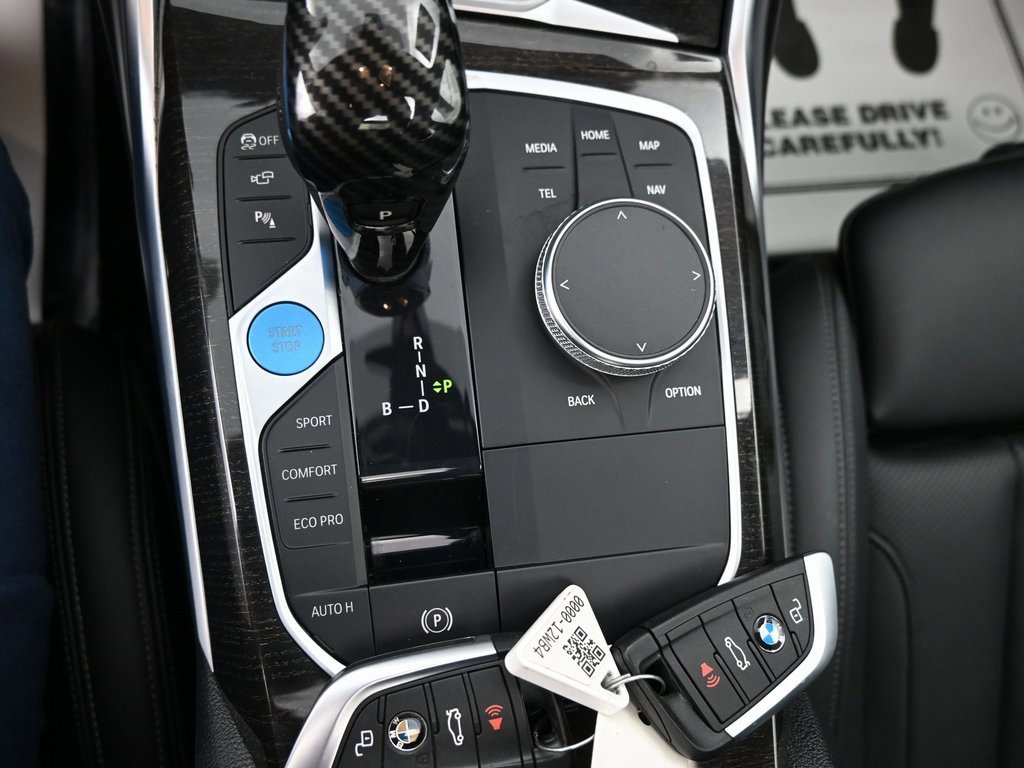 Used 2022 BMW i4 eDrive40 w/ Premium Package image 16