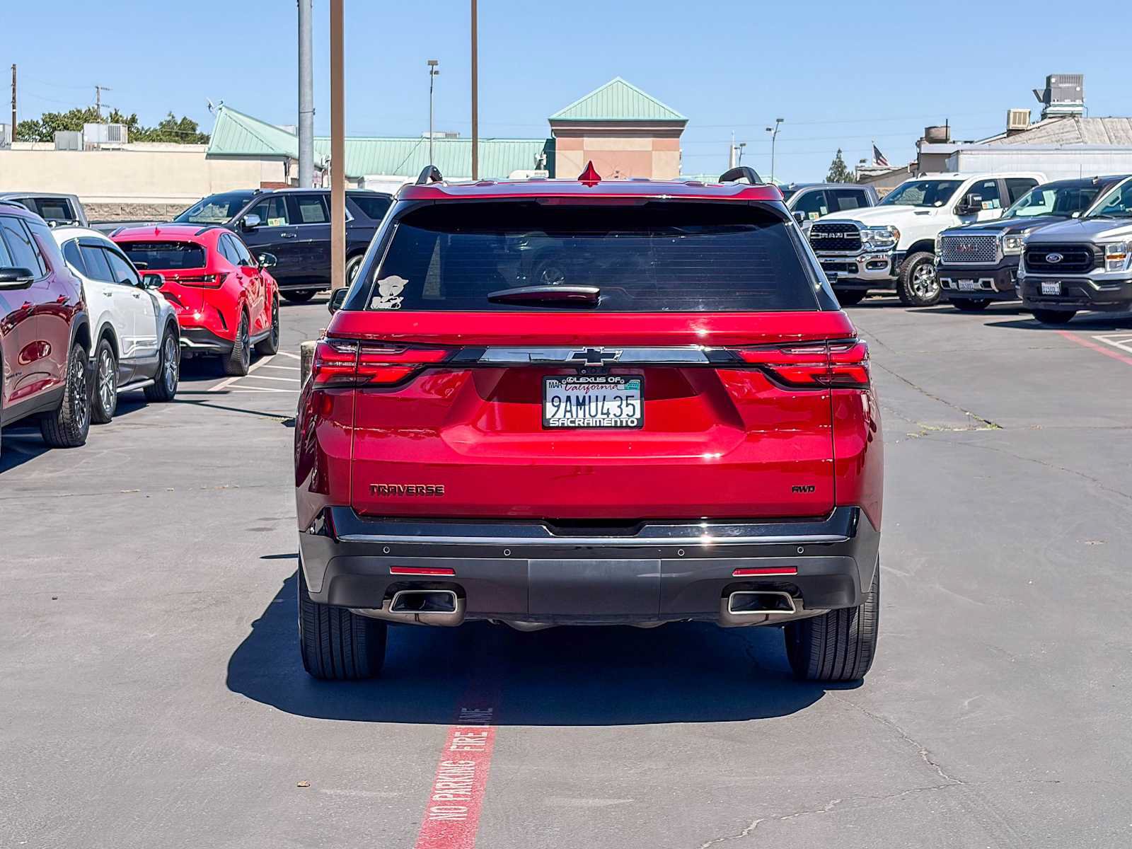 Used 2022 Chevrolet Traverse Premier w/ Redline Edition AWD/4WD image 4
