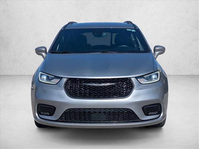 Used 2021 Chrysler Pacifica Touring-L w/ S Appearance Package image 2