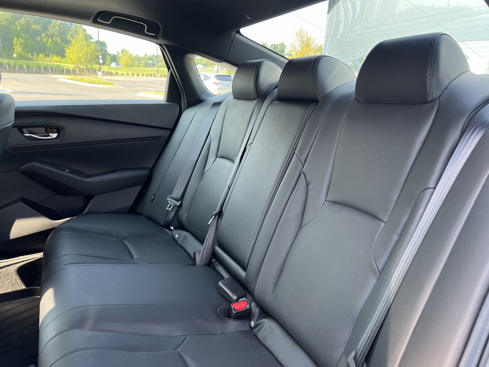 Used 2025 Honda Accord Sport image 32
