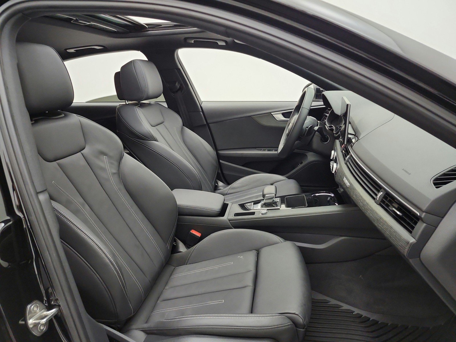 Used 2023 Audi A4 2.0T Premium AWD/4WD image 19
