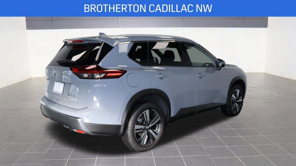 Used 2025 Nissan Rogue SL w/ SL Premium Package image 8