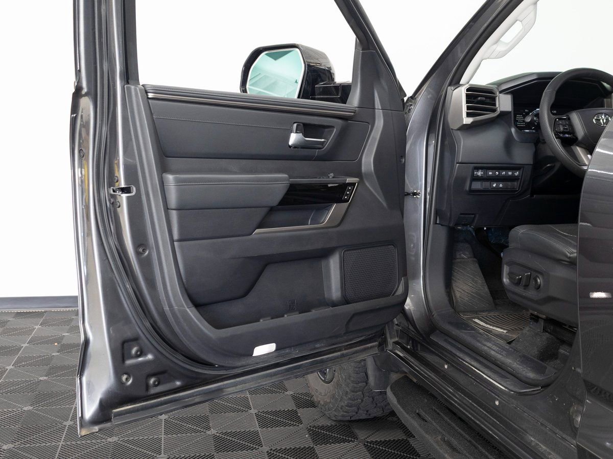 Used 2024 Toyota Sequoia Limited w/ TRD Off-Road Package image 8