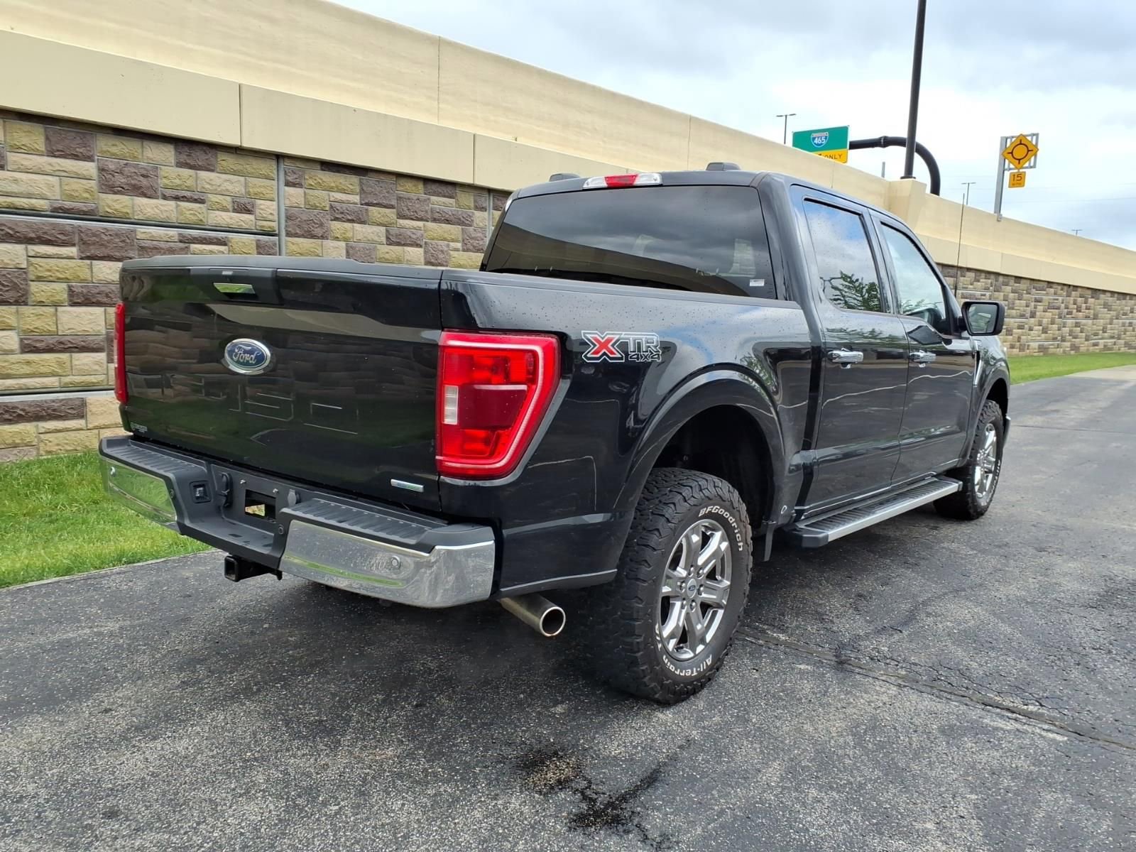 Used 2023 Ford F150 XLT w/ Equipment Group 301A Mid AWD/4WD image 10