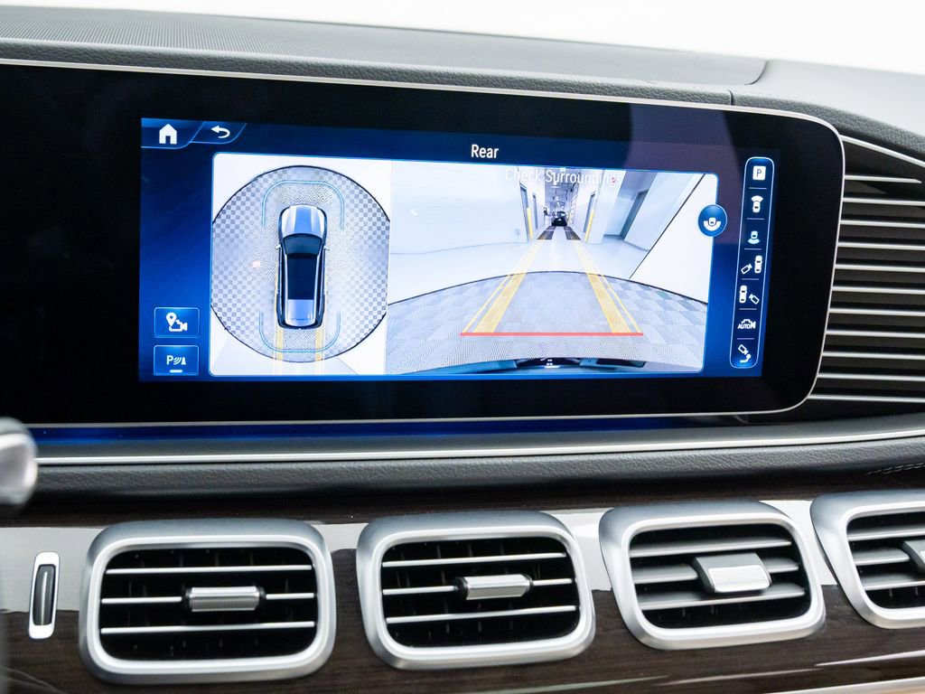 Used 2024 Mercedes-Benz GLS 450 4MATIC image 30