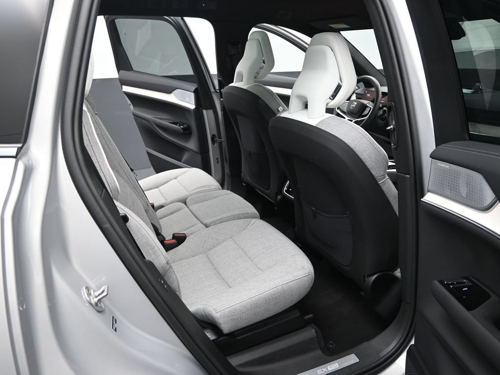 New 2025 Volvo EX90 Ultra AWD/4WD image 16