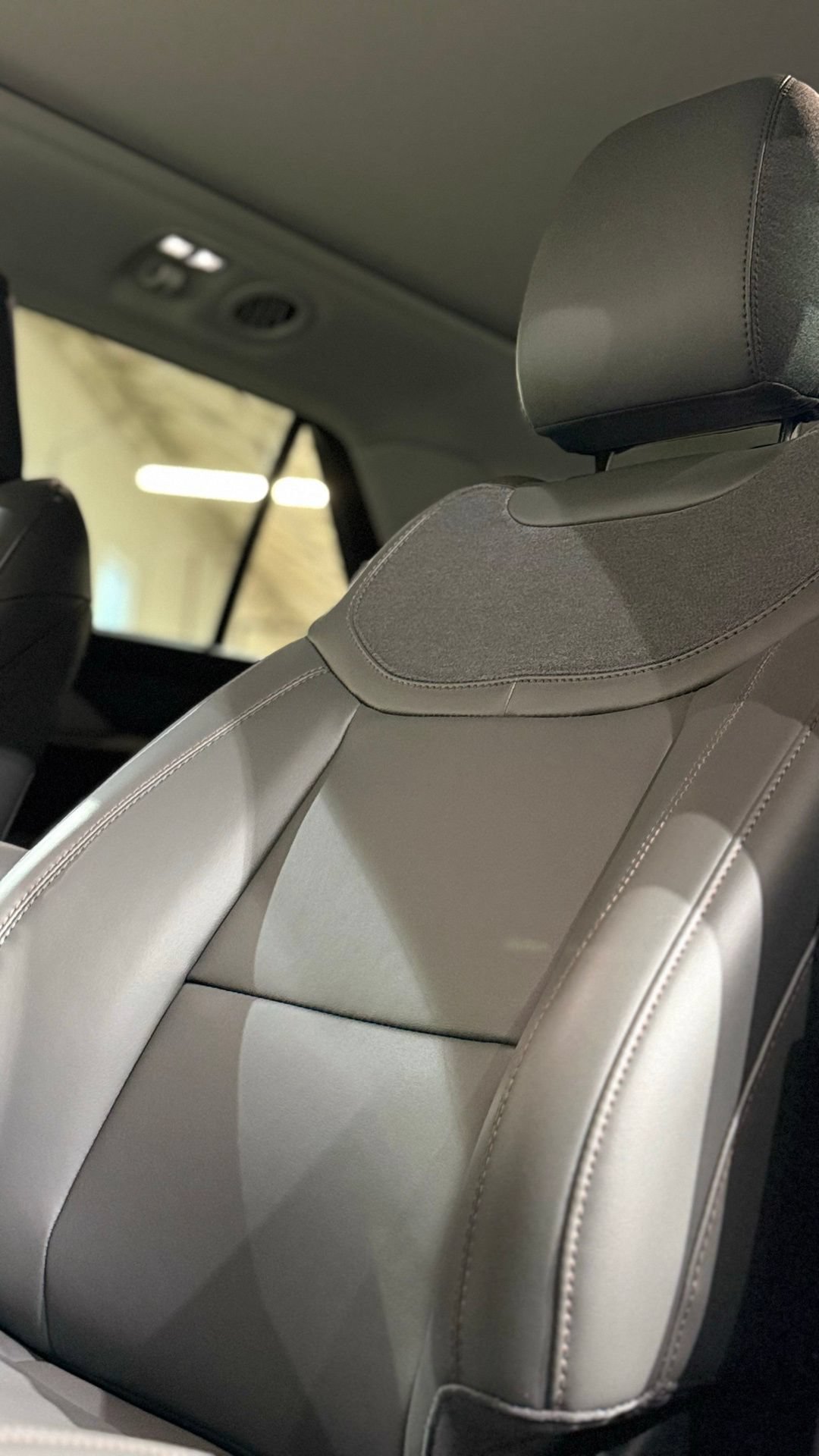 New 2026 Ford Explorer Active w/ Active Comfort Package AWD/4WD image 48