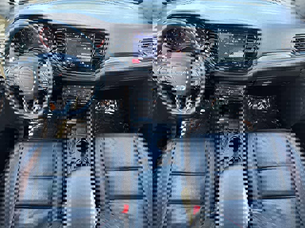 Used 2025 Dodge Durango GT image 11