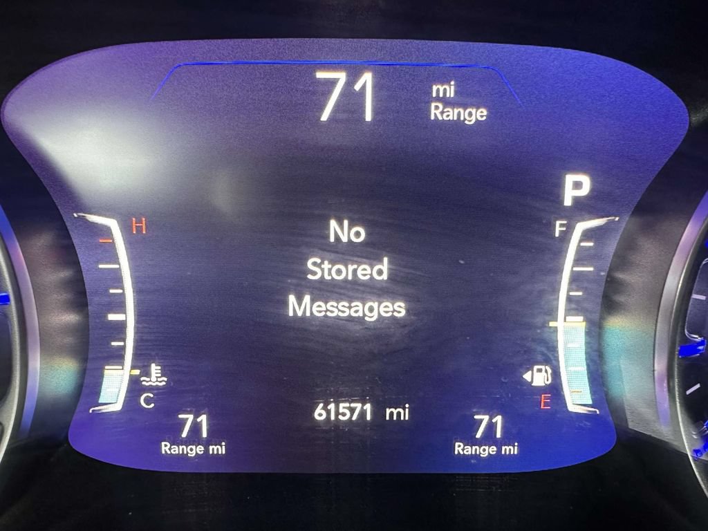 Used 2023 Chrysler Pacifica Touring-L FWD image 30