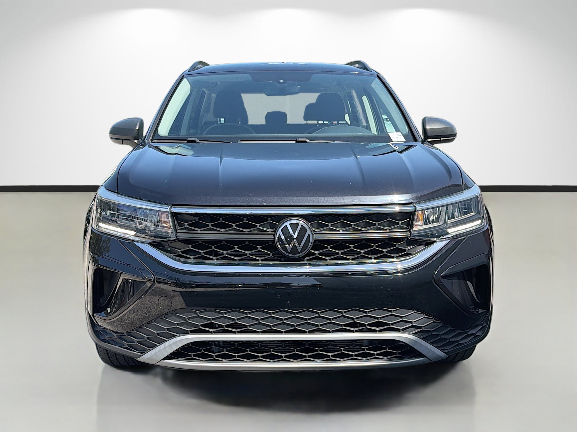 Used 2023 Volkswagen Taos S FWD image 8