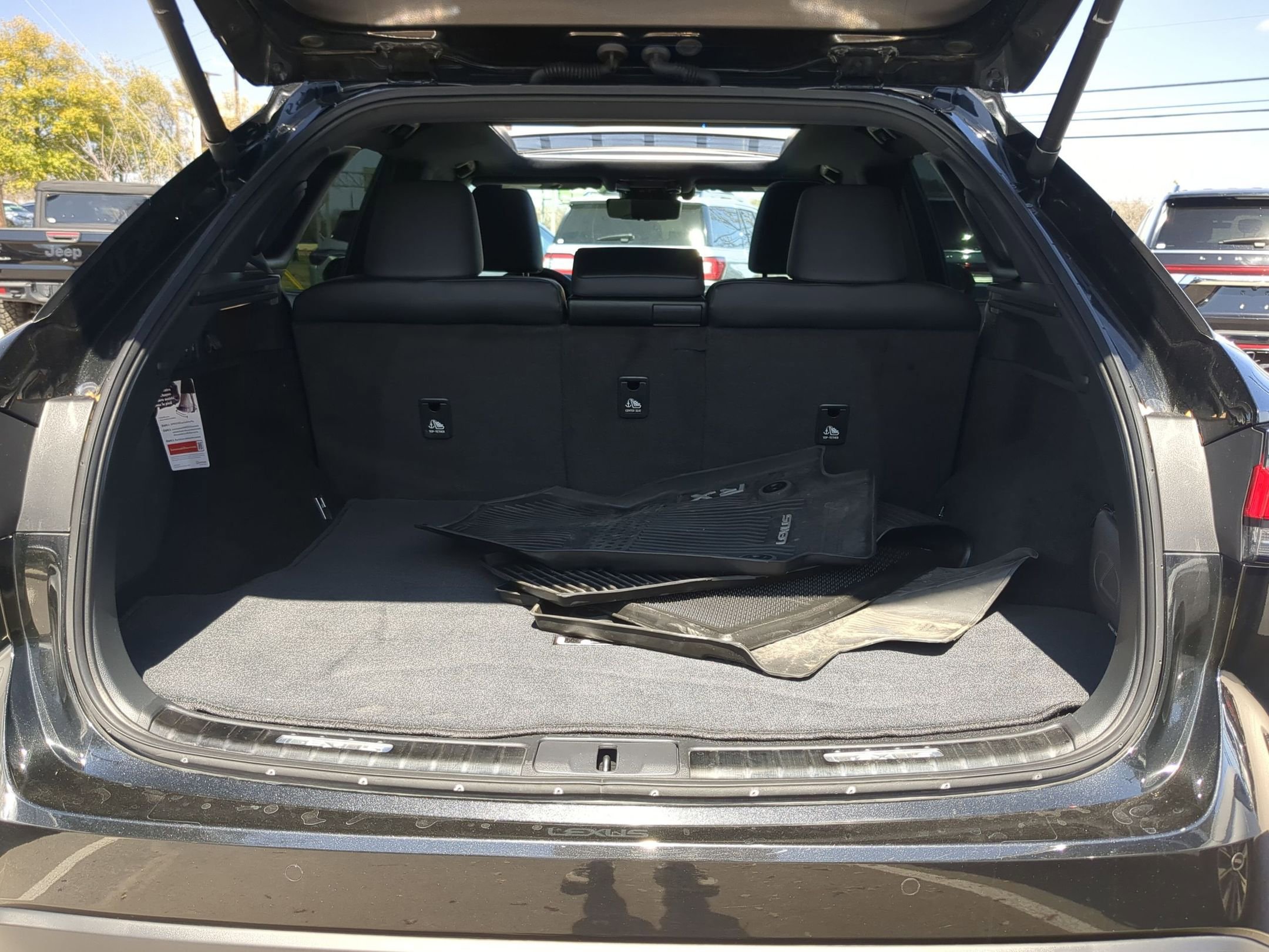 Used 2024 Lexus RX 350 FWD image 23