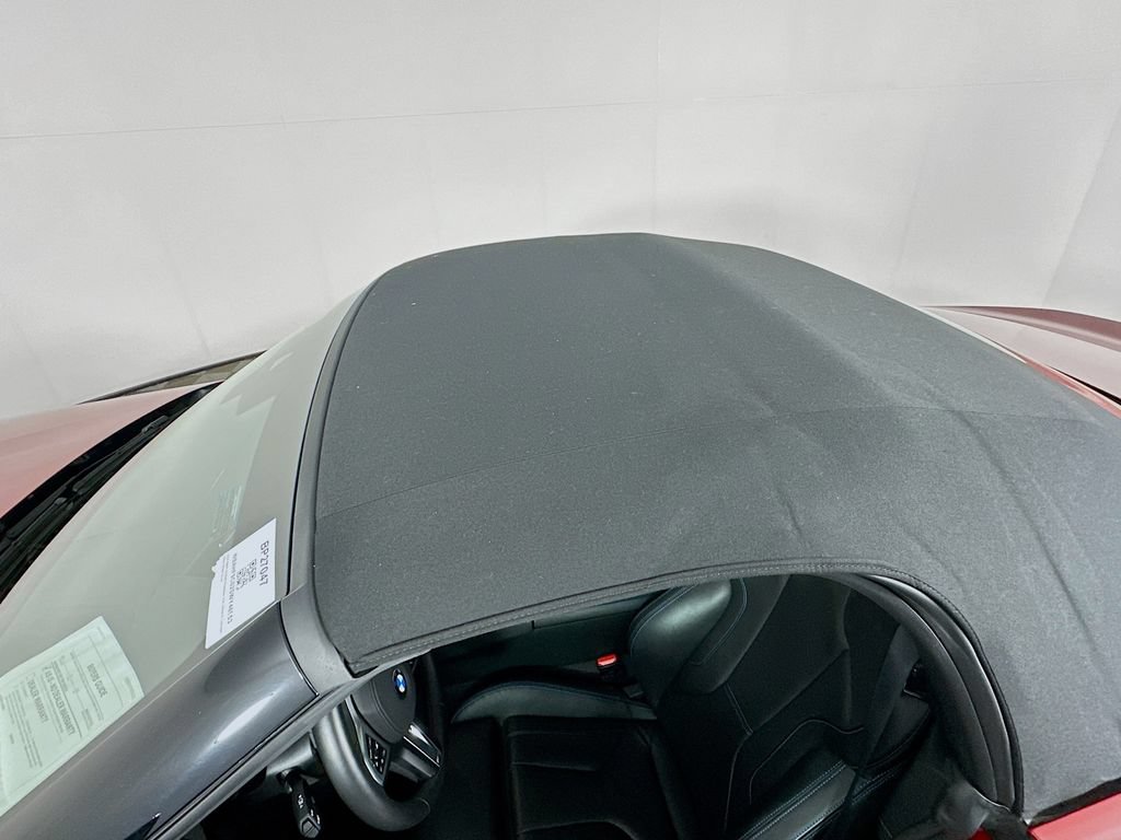 Used 2025 BMW Z4 M40i w/ Premium Package RWD image 30