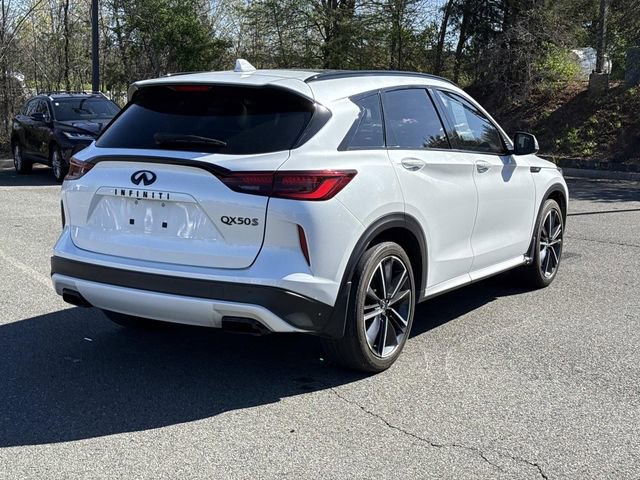 Used 2023 INFINITI QX50 Sport image 2