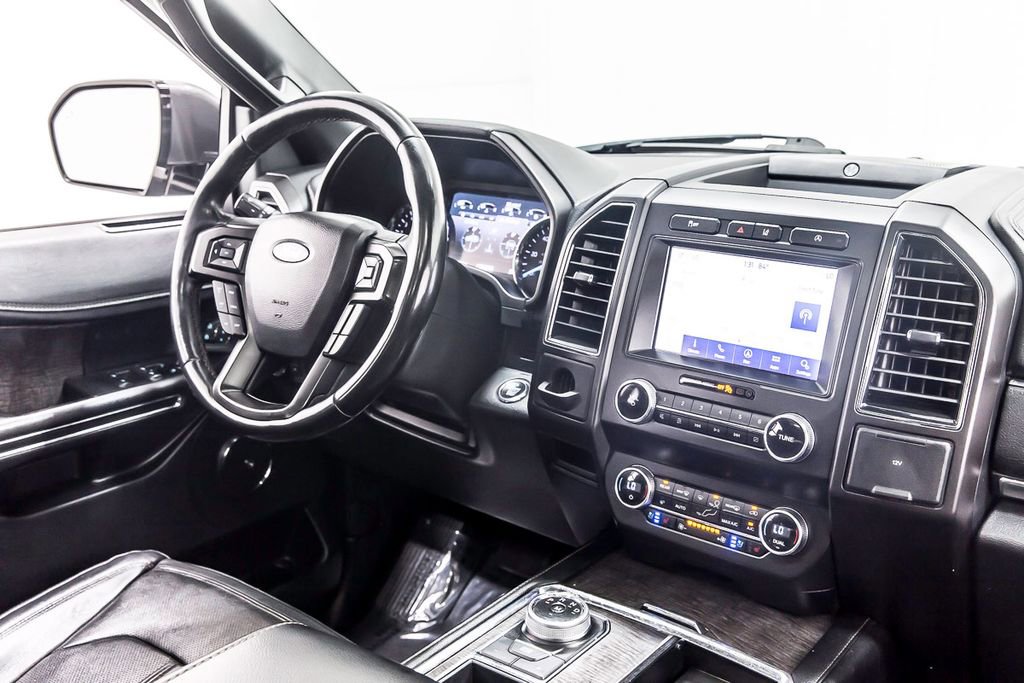 Used 2020 Ford Expedition Limited image 20