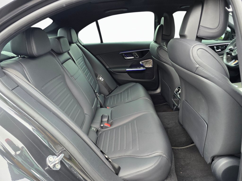 Used 2023 Mercedes-Benz C 300 4MATIC Sedan image 24