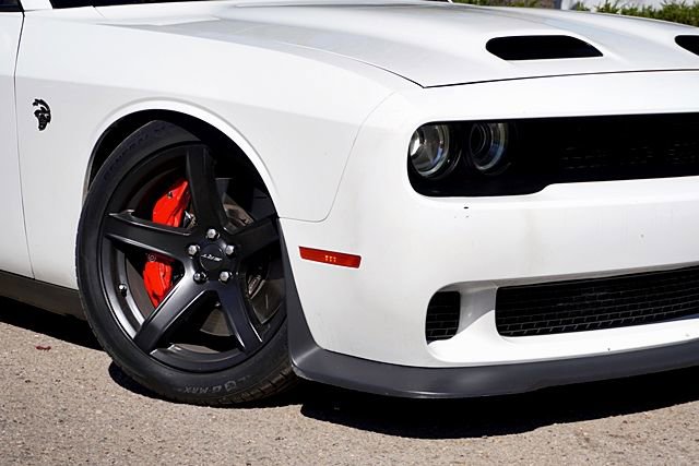 Used 2019 Dodge Challenger SRT Hellcat Redeye image 4