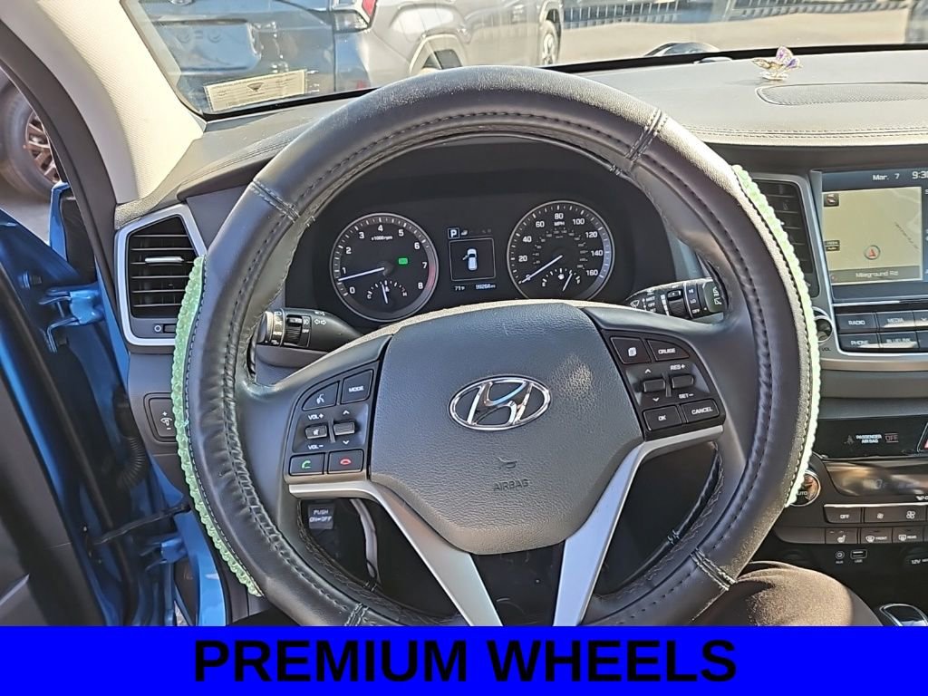 Used 2016 Hyundai Tucson Limited image 9