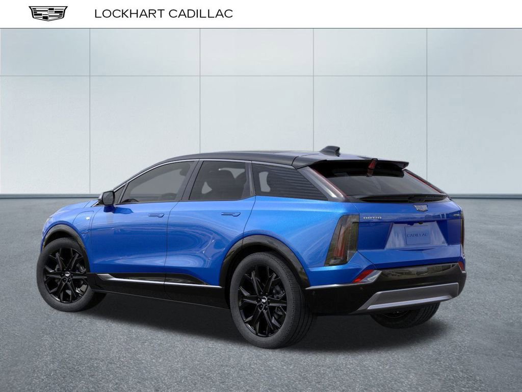 New 2025 Cadillac Optiq Luxury 2 w/ LPO, ONYX Package image 3