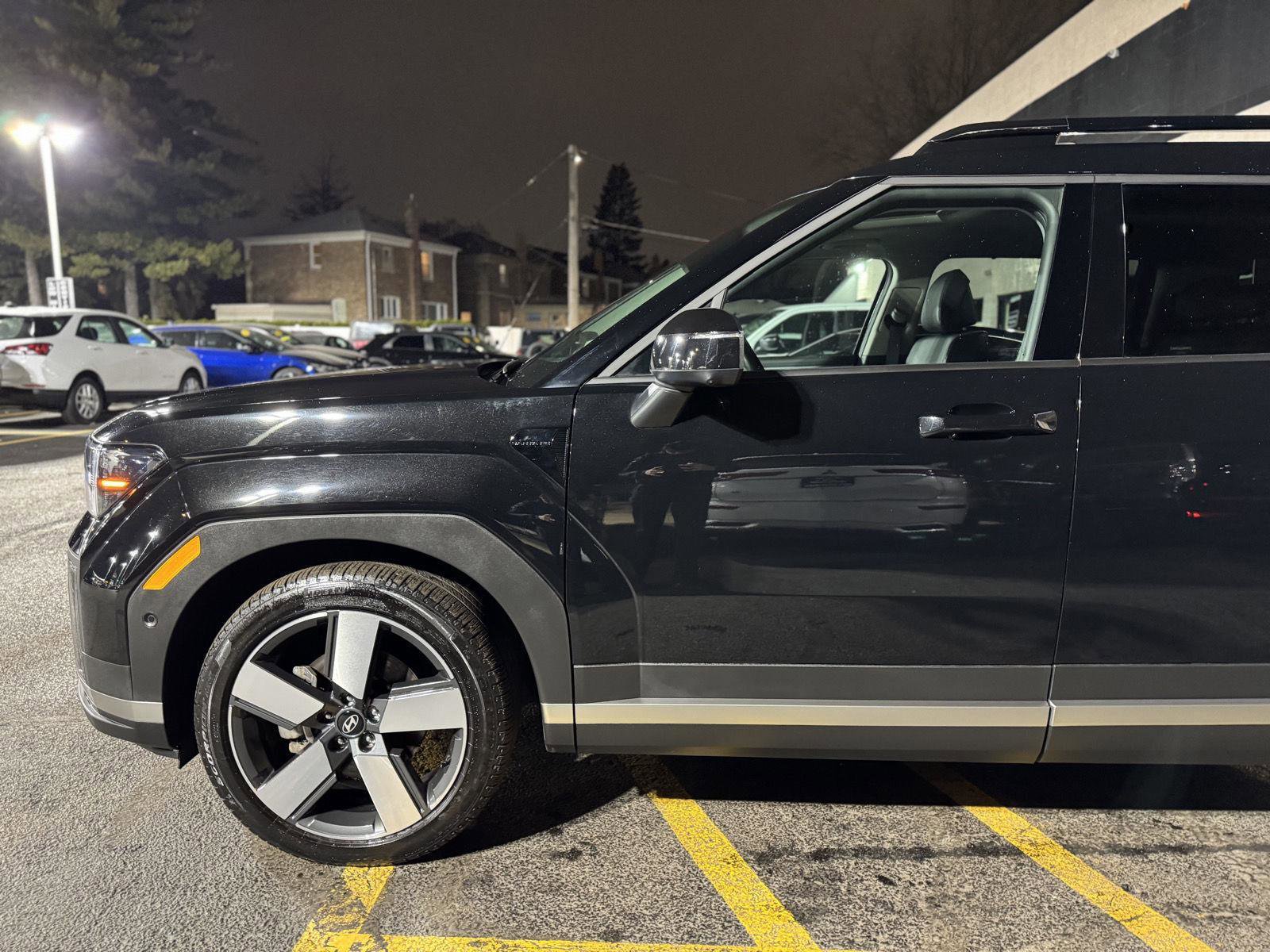 Used 2024 Hyundai Santa Fe Limited image 17