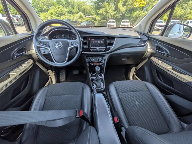 Certified 2022 Buick Encore Preferred AWD/4WD image 30