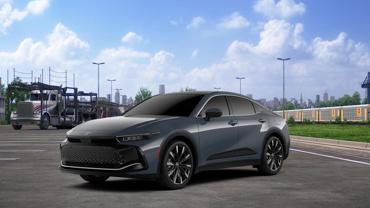 New 2026 Toyota Crown Platinum AWD/4WD image 1