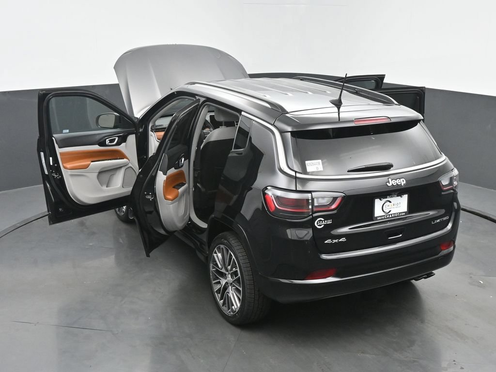 Used 2022 Jeep Compass Limited w/ Elite Group AWD/4WD image 67