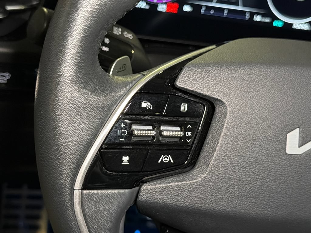 Certified 2023 Kia Niro Wave FWD image 21