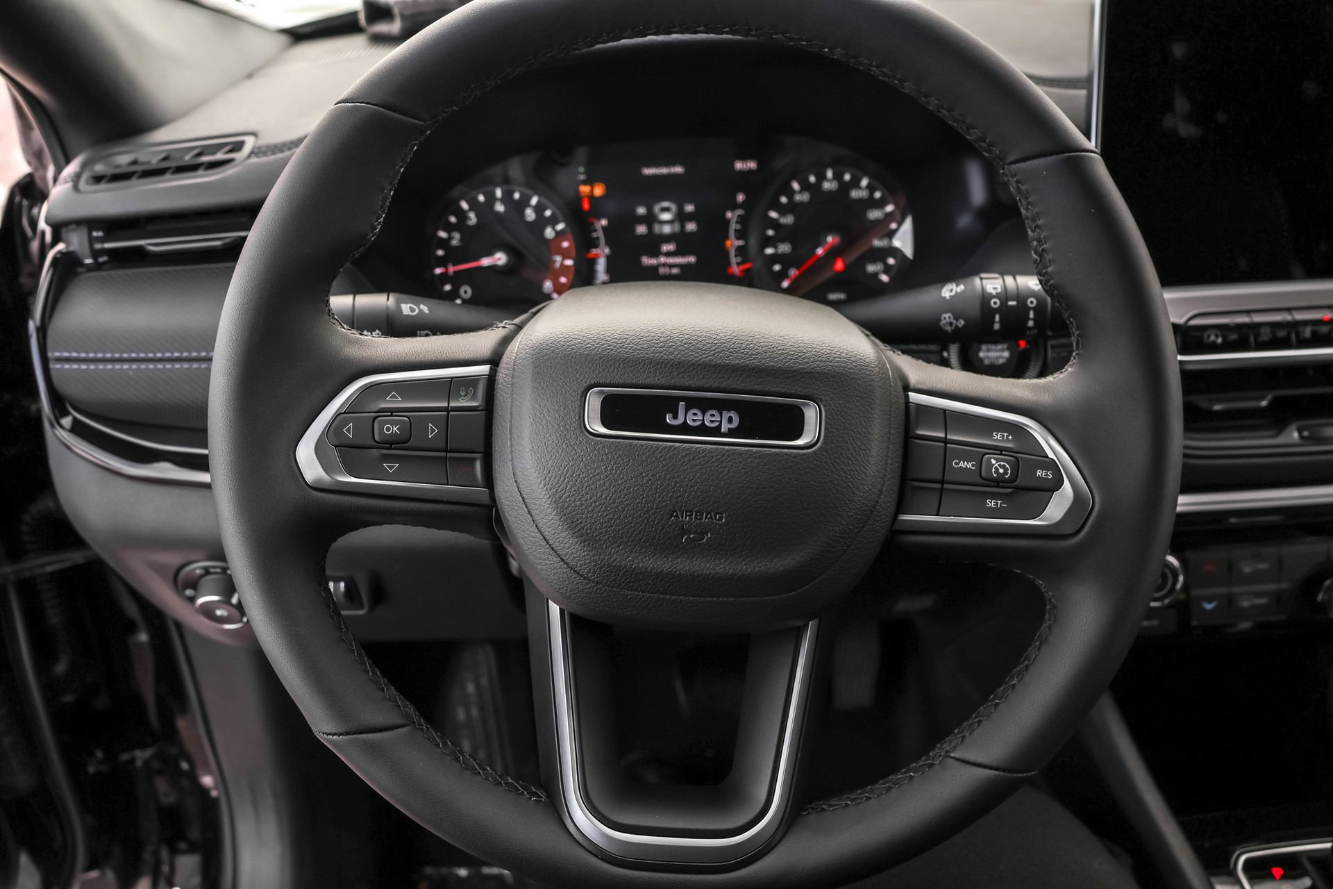 New 2026 Jeep Compass Latitude AWD/4WD image 26