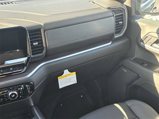 New 2026 GMC Sierra 1500 SLT image 14