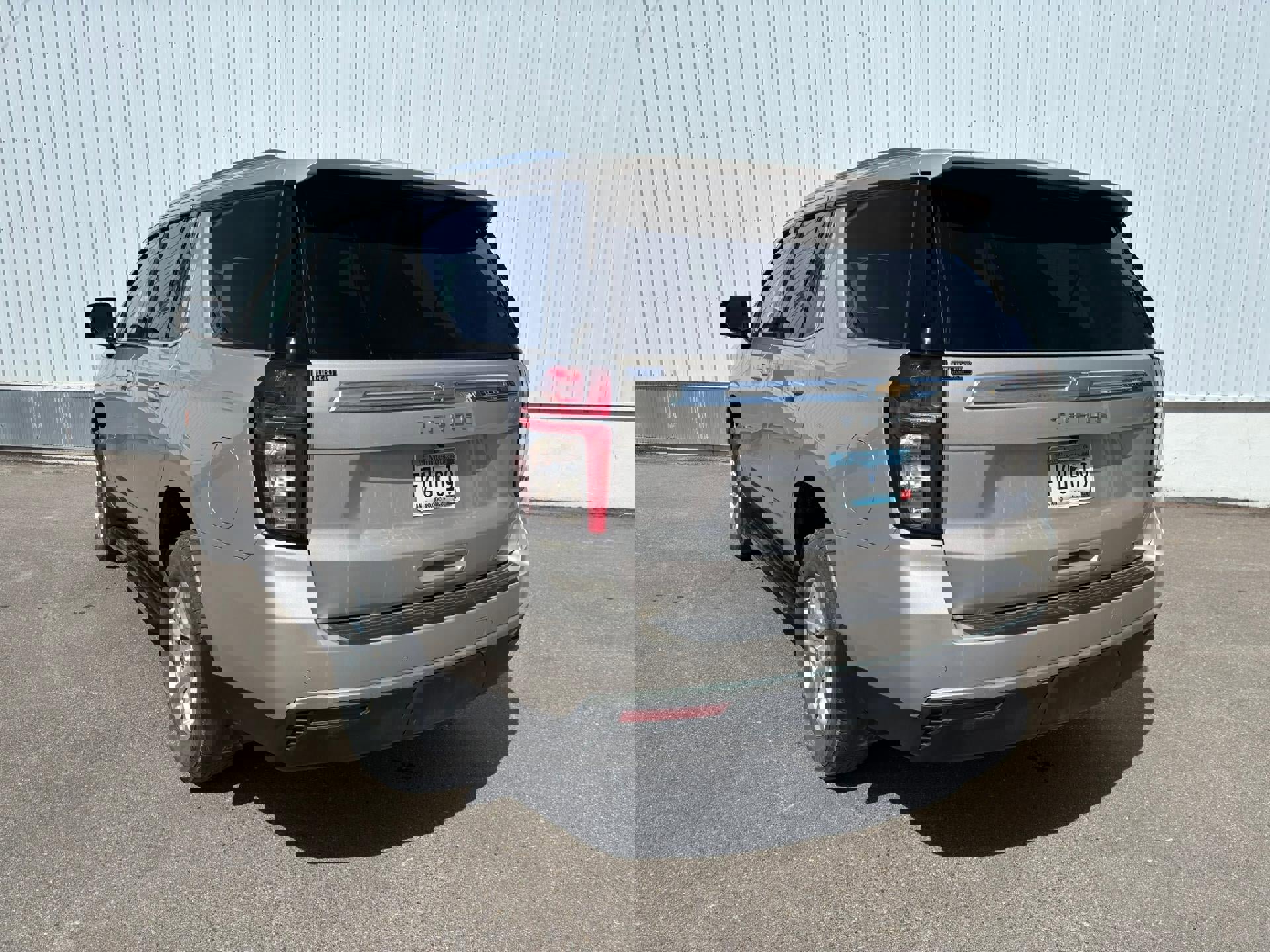 Used 2021 Chevrolet Tahoe LT w/ Luxury Package image 5