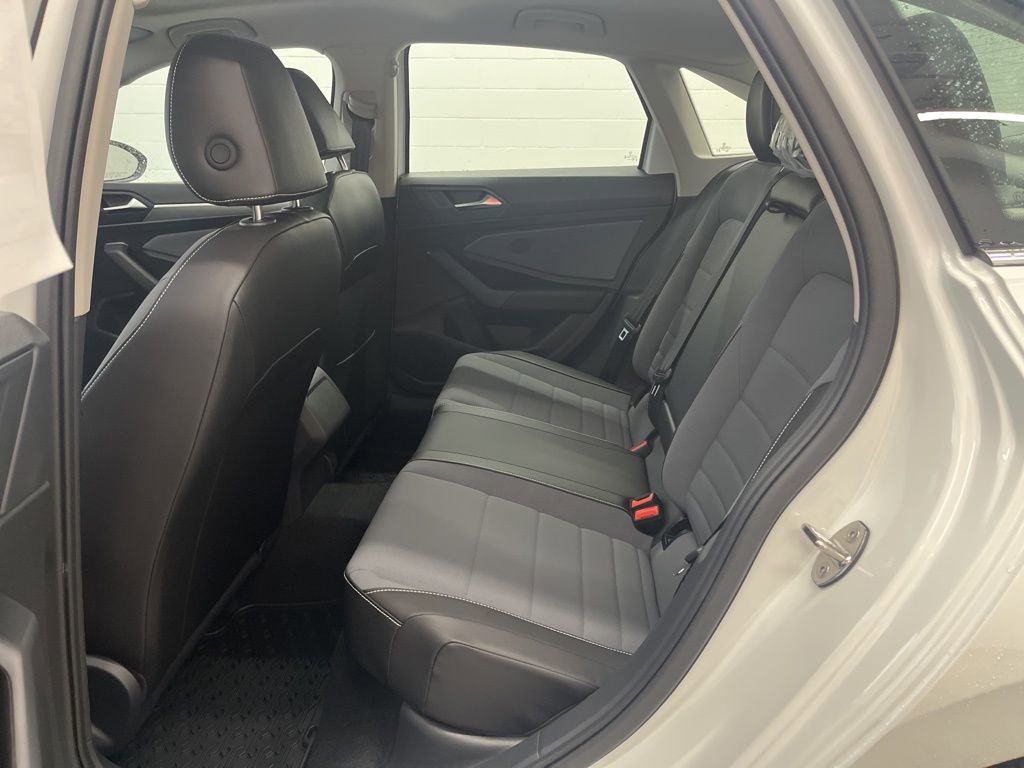 New 2026 Volkswagen Jetta SE image 31